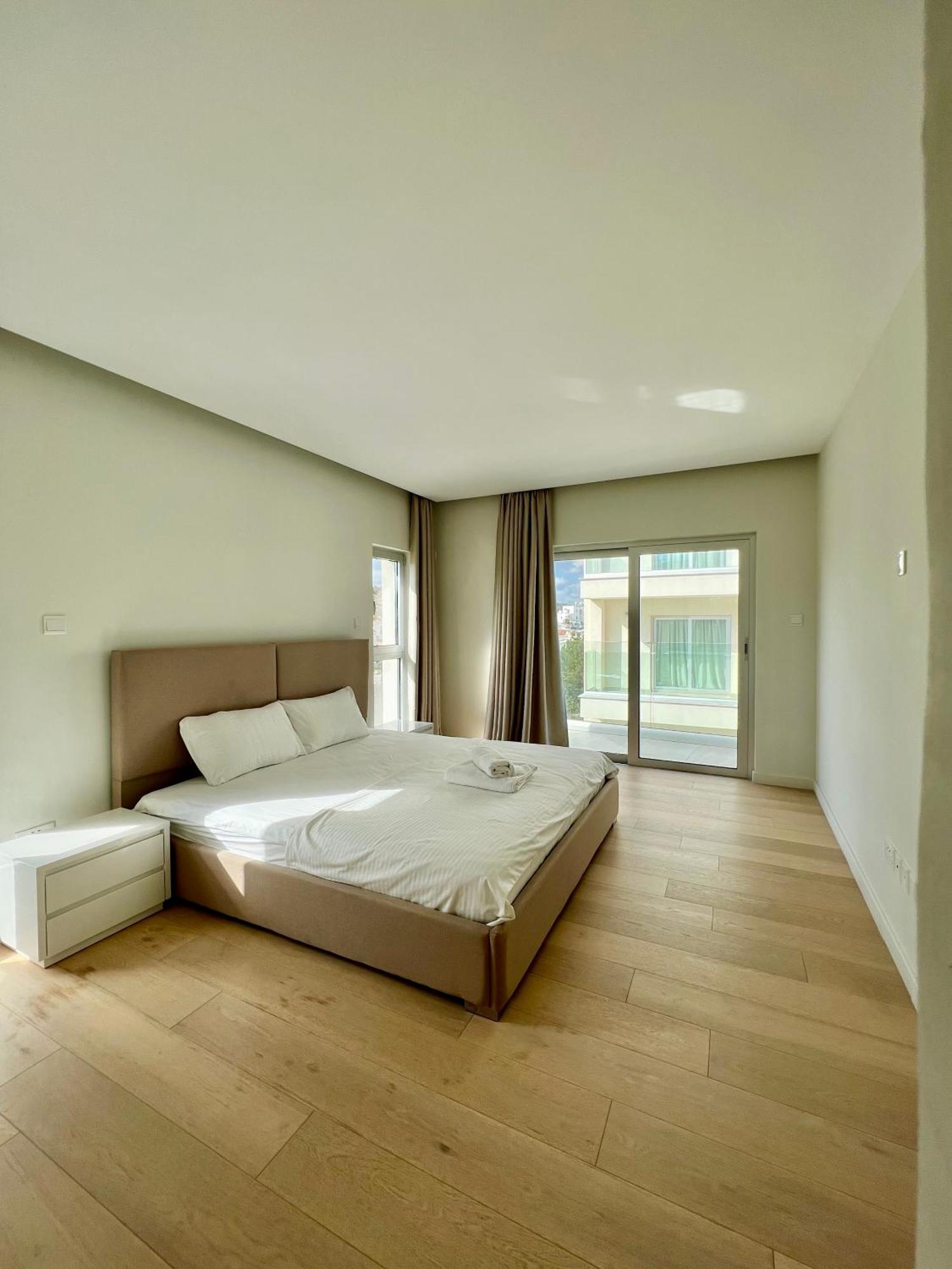 Emerald Suites 프로타라스 객실 사진