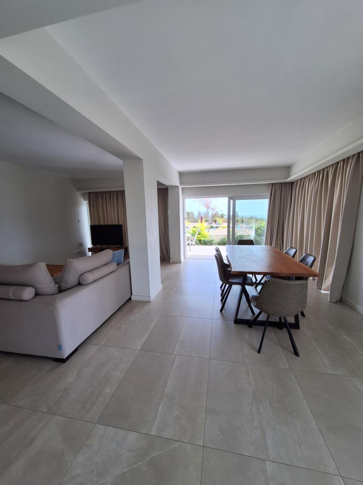 Emerald Suites 프로타라스 외부 사진